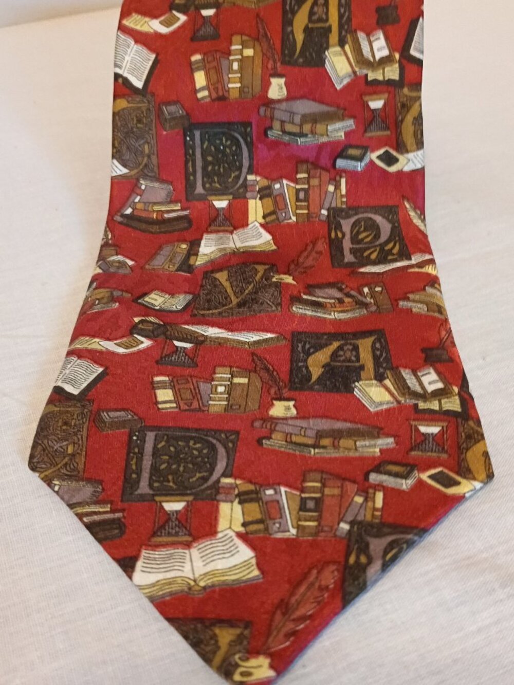 Marja Kurki Red Tie Writer's theme 100% silk 56 inches